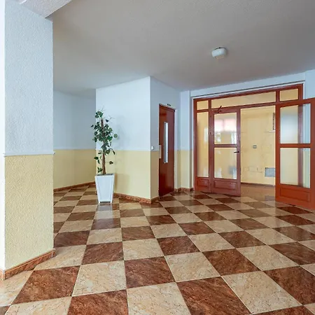 Stunning Apartment In Torremolinos Apartment