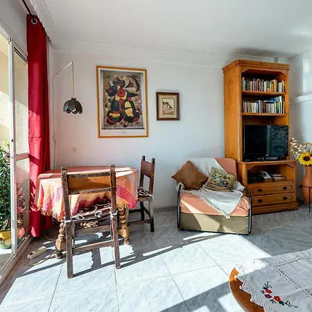 Front In Apartamento