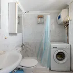 Stunning Apartment In Torremolinos Διαμέρισμα *